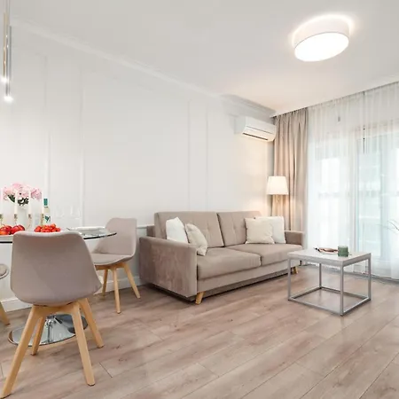 Apartmán Golden Heart - Mennica - Center Varšava