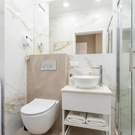 Apartman Golden Heart - Mennica - Center