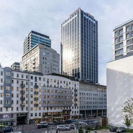 Golden Heart - Mennica - Center Apartman Varsó